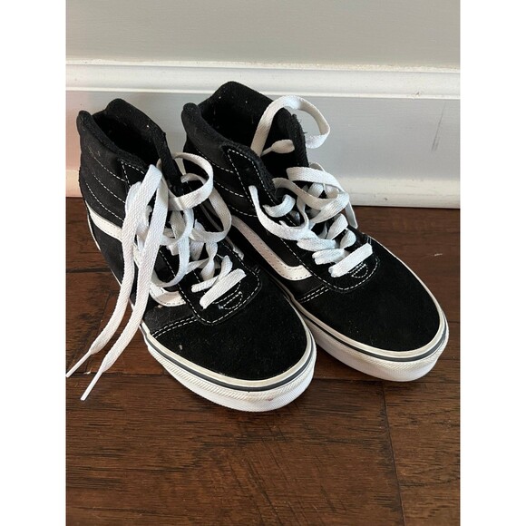 Vans Off The Wall Black Canvas High Top Skateboard Sneakers Youth 2 - Picture 1 of 3